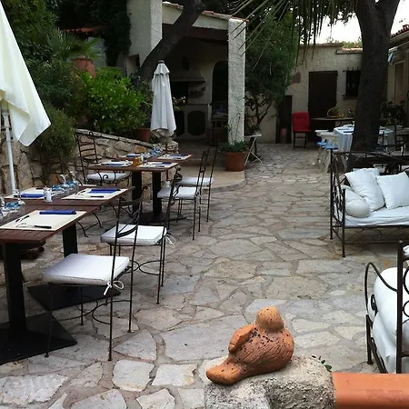 Bed & Breakfast Fabregas *